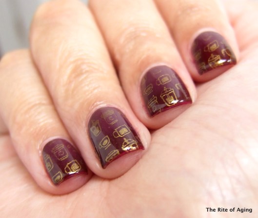Red and Gold Gradient Stamping Nail Art | The Rite of Aging