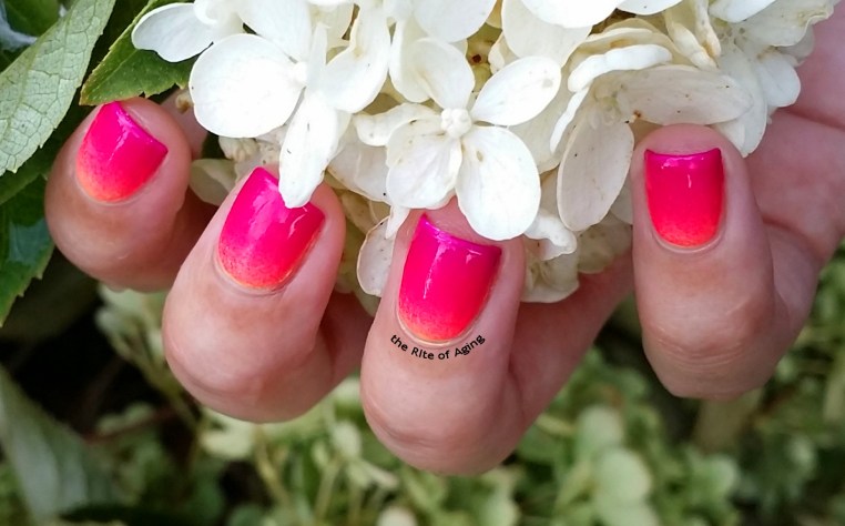 #31DC2015 - Neon Gradient #nailart | The Rite of Aging