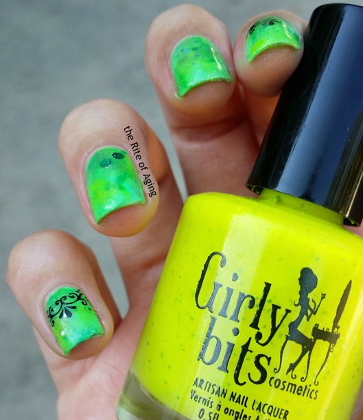 #31DC2015 - Half Moon Watercolor and Decal Nail Art