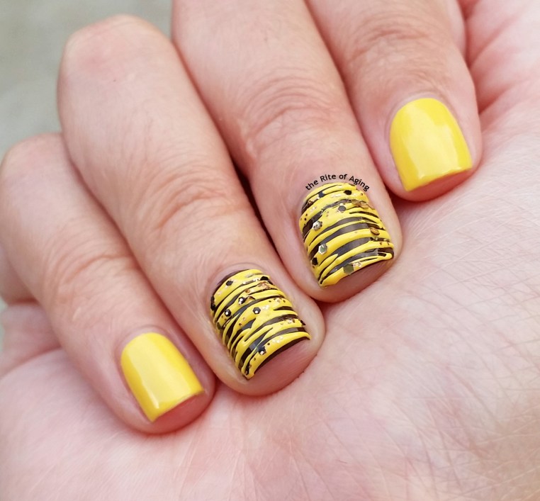 #31DC2015 - Yellow Sugar-Spun #NailArt | The Rite of Aging