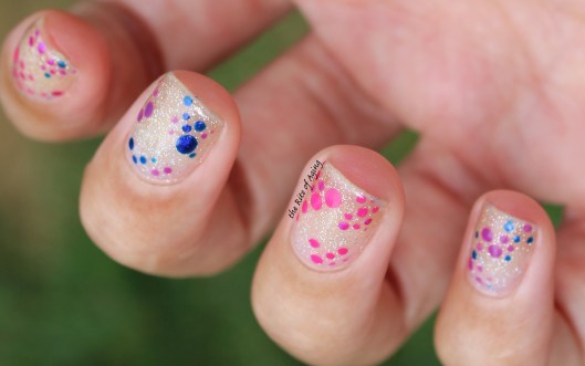 31 Day Nail Art Challenge (September 2017 - #31DC2017) Delicate Polka Dot Nail Art