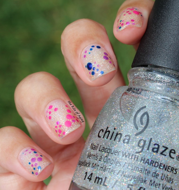 31 Day Nail Art Challenge (September 2017 - #31DC2017) Delicate Polka Dot Nail Art