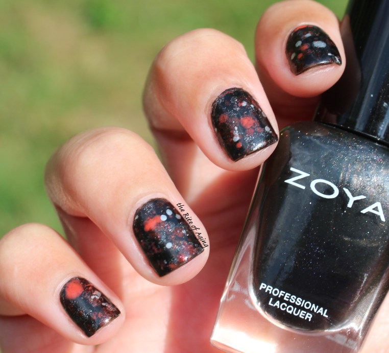 31 Day Nail Art Challenge (September 2017-#31DC2017) Bloody Splatter Paint Nail Art Inspired by Taylor Swift Look What You Made Me Do