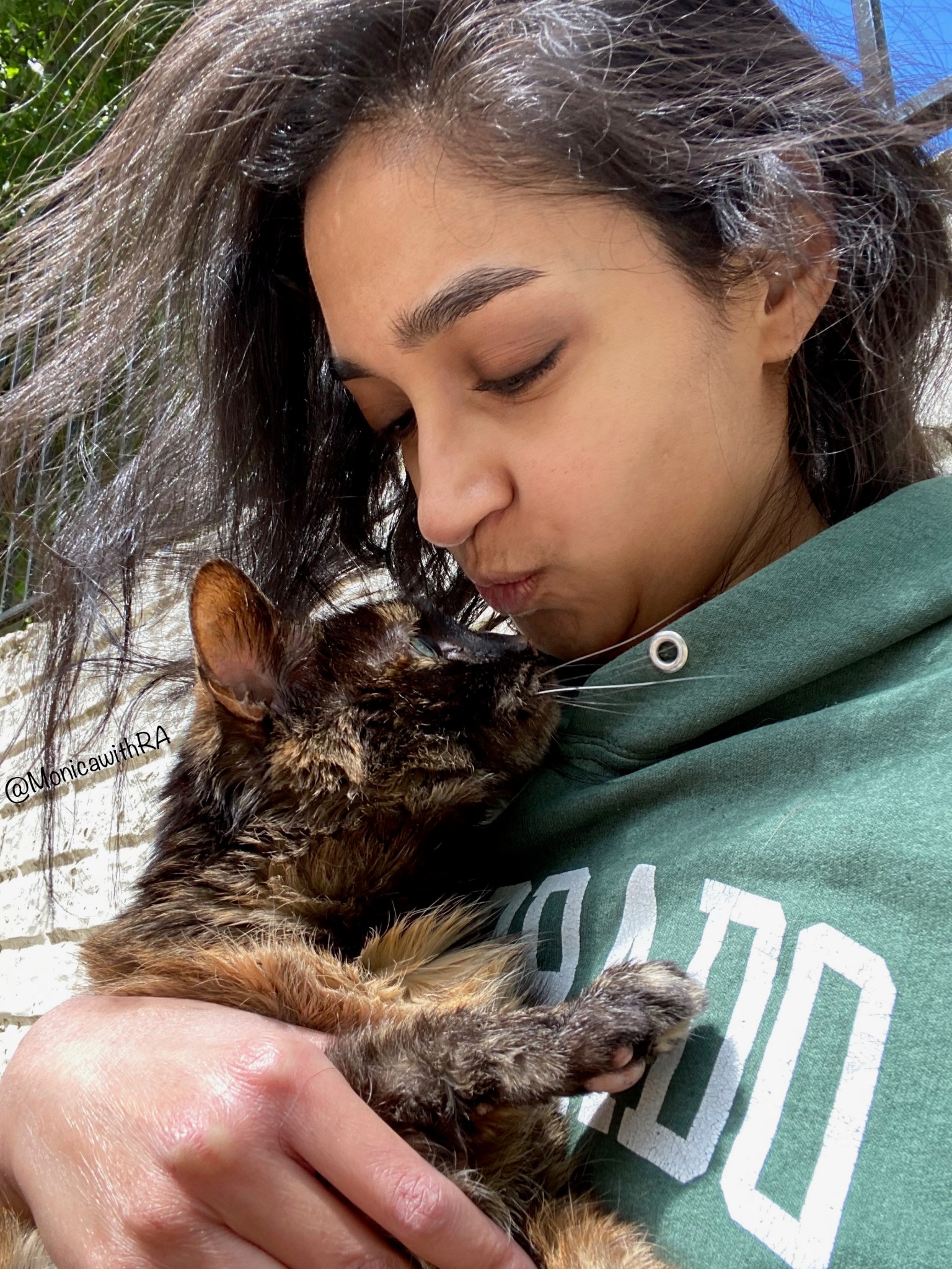 What You Don't See - Rheumatoid Arthritis Invisible Illness Invisible Symptoms Blog Post | Monica with RA